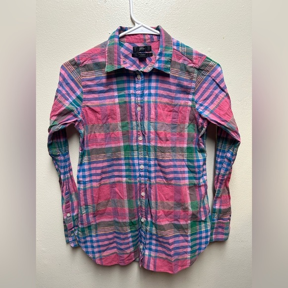 J. Crew Classic Fit Boy Shirt in Crinkle Magenta Plaid size 0 - Picture 2 of 6